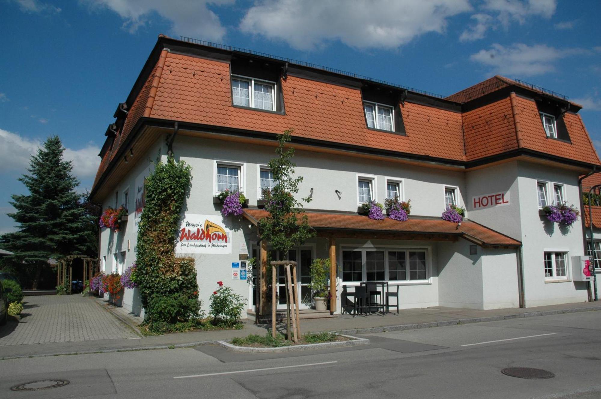 Mayers Waldhorn - Zwischen Reutlingen Und Tuebingen Kusterdingen Bagian luar foto